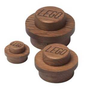 Tmavá dubová sada tří věšáků LEGO® Wood