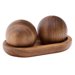 Dřevěný set slánky a pepřenky Kave Home Nukha