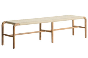 Kave Home Dřevěná zahradní lavice Alipa 180 cm s béžovým výpletem