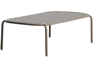 Kave Home Béžový kovový zahradní stolek Joncols 113 x 65 cm