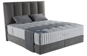 Royal Sleeper Sametové čelo k posteli Baldur 180 cm